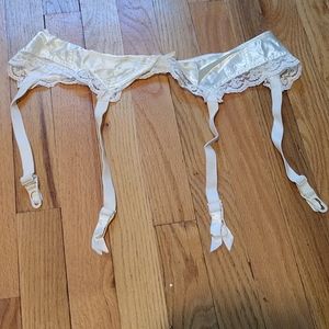 Vintage Simone Perele ivory white garter